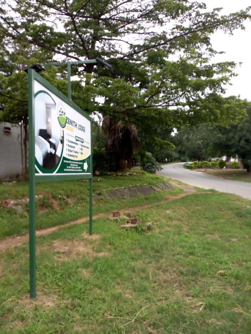 Zenith Lodge Lusaka Luaran gambar